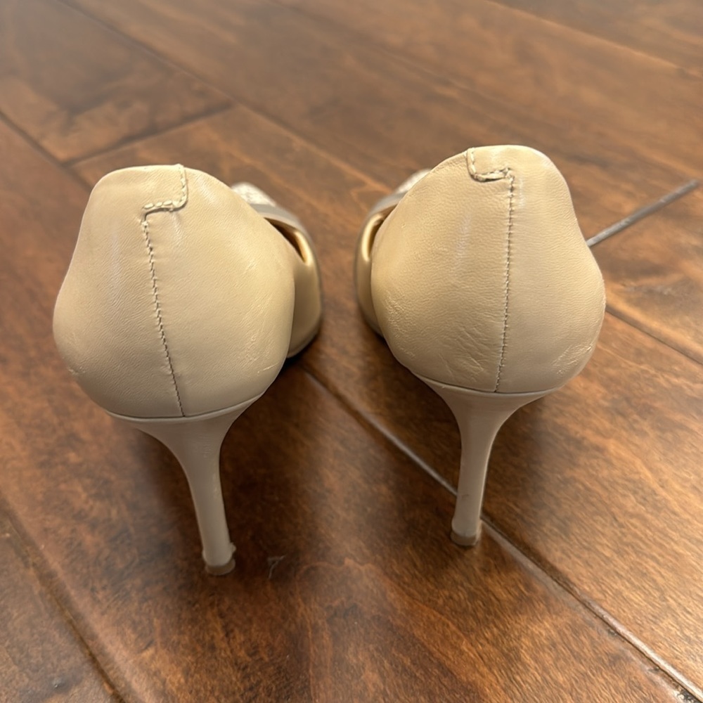 Excellent condition heels - Picture 4 of 4